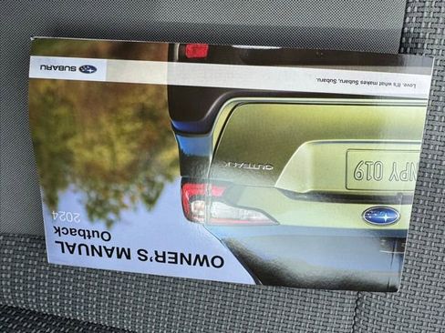 Used 2024 Subaru Outback Premium image 23