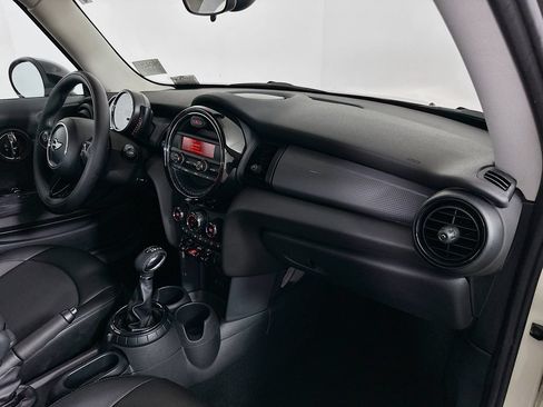 Used 2015 MINI Cooper 2-Door Hardtop FWD image 27