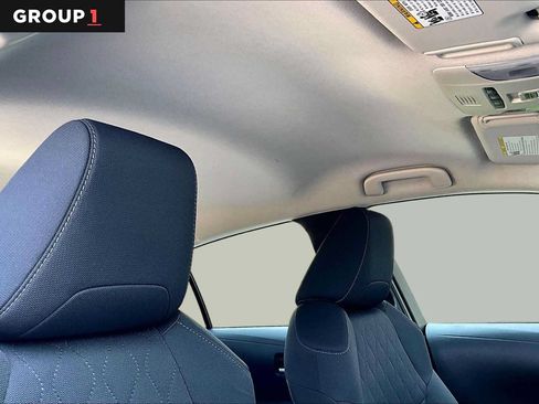 Used 2020 Toyota Corolla LE FWD image 14