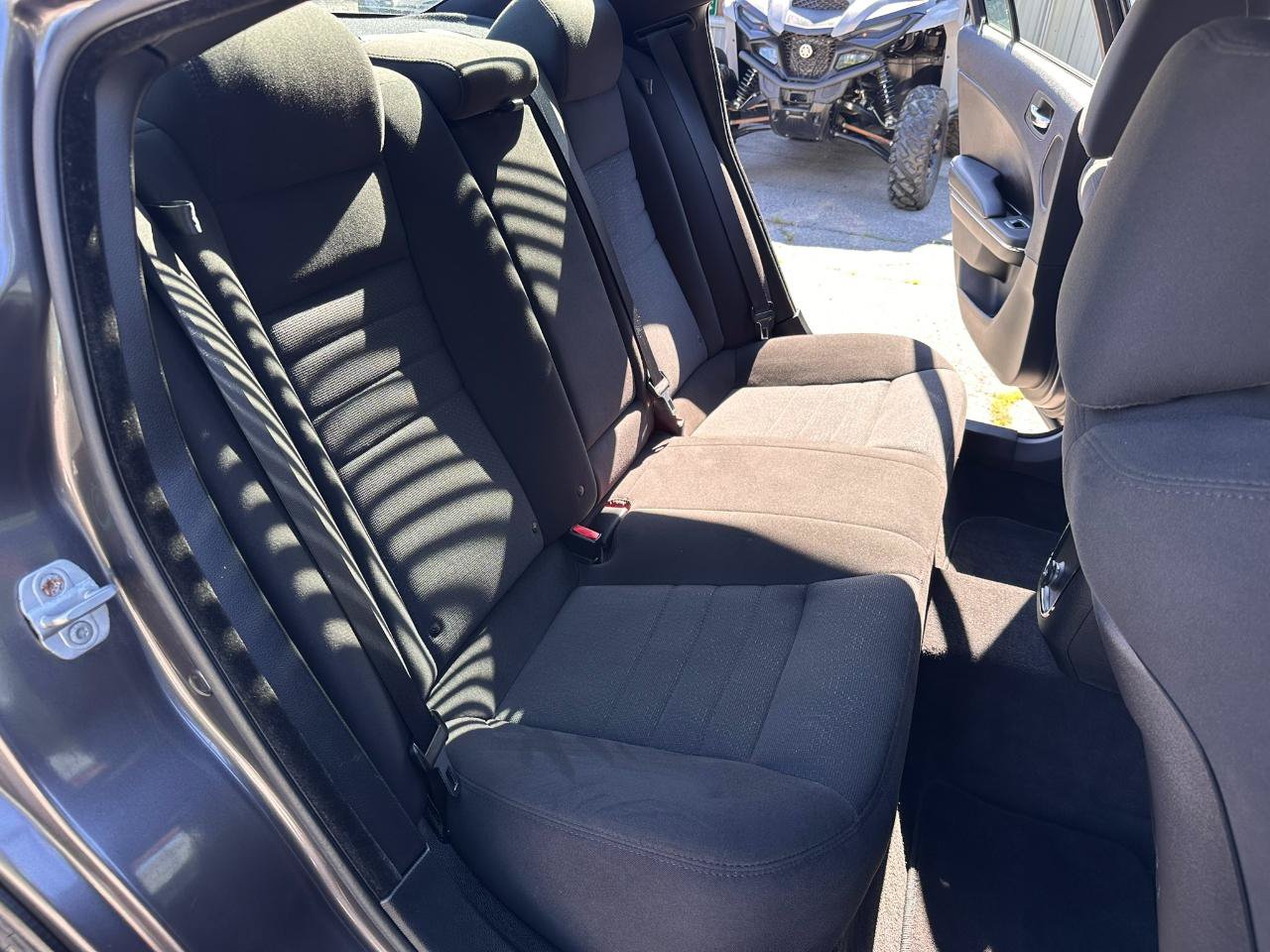 Used 2014 Dodge Charger SXT AWD/4WD image 16