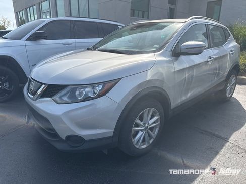 Used 2019 Nissan Rogue Sport SV image 4