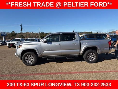 Used 2017 Toyota Tacoma SR5 w/ Tow Package image 34