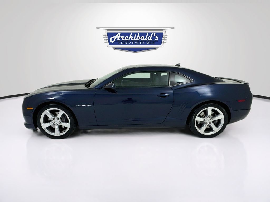 Used 2010 Chevrolet Camaro SS RWD image 5