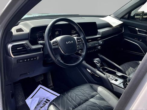 Used 2024 Kia Telluride EX X-Line AWD/4WD image 17