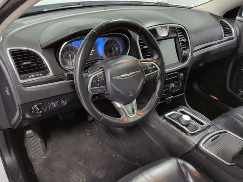 Used 2016 Chrysler 300 Touring w/ Limited Group image 10