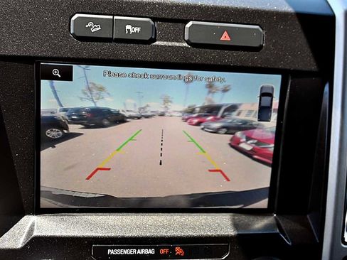 Used 2015 Ford F150 Lariat w/ Equipment Group 502A Luxury AWD/4WD image 34