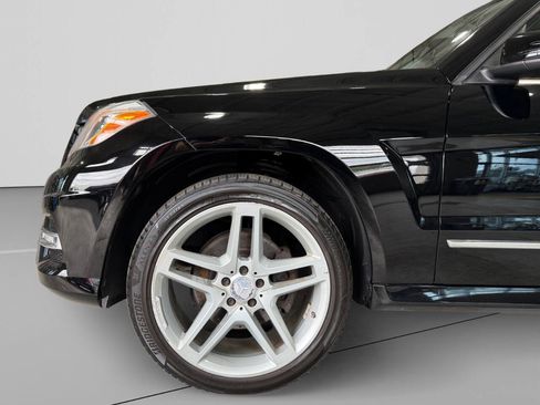 Used 2014 Mercedes-Benz GLK 350 4MATIC image 9