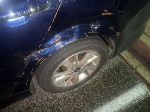 Used 2018 Kia Optima LX image 2