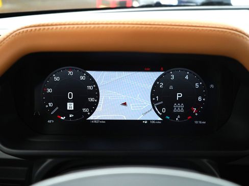 Used 2023 Land Rover Defender 130 First Edition image 25