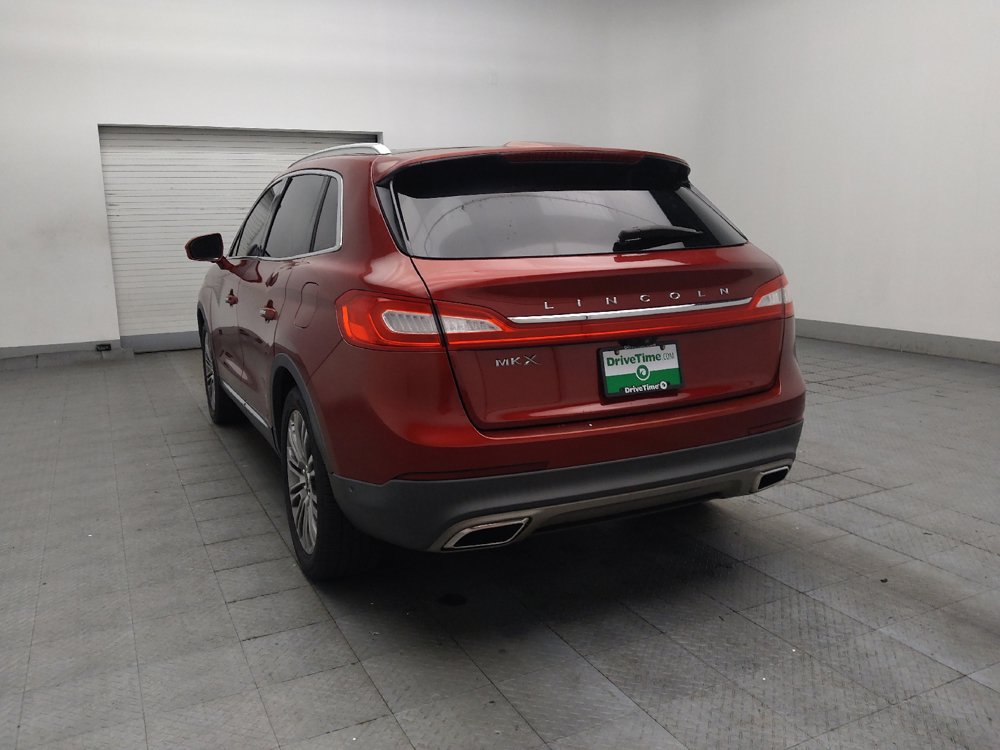 Used 2016 Lincoln MKX Reserve w/ Technology Package FWD image 5