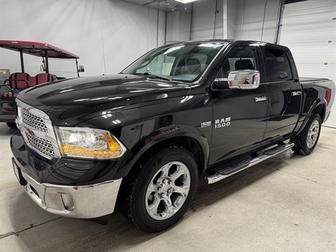 Used 2017 RAM 1500 Laramie w/ Convenience Group image 3