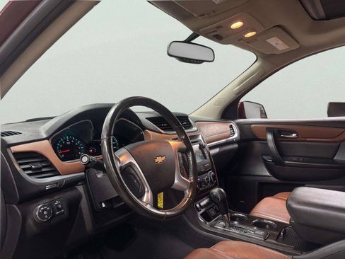 Used 2016 Chevrolet Traverse LT AWD/4WD image 15
