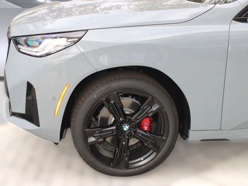 New 2026 BMW X3 xDrive30 w/ Premium Package image 12