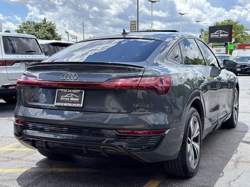 Used 2024 Audi Q8 e-tron Premium AWD/4WD image 10