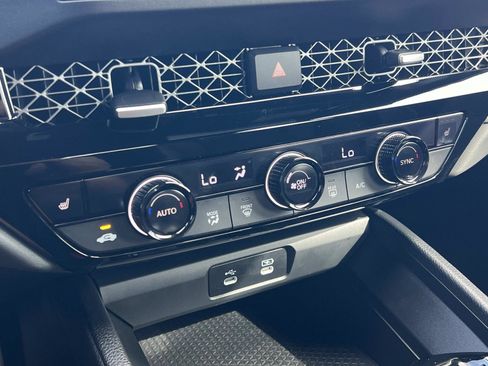 Certified 2024 Honda Accord Sport image 15