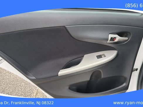 Used 2010 Toyota Corolla S FWD image 21