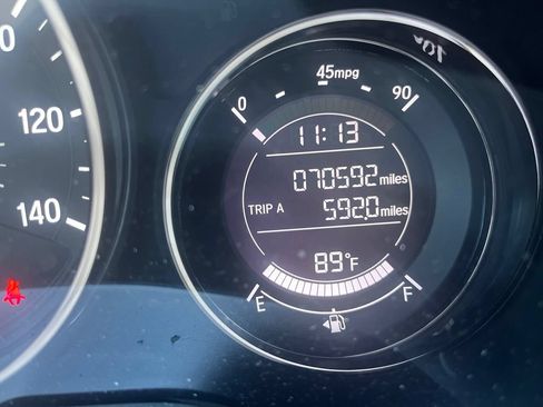 Used 2017 Honda HR-V EX image 5