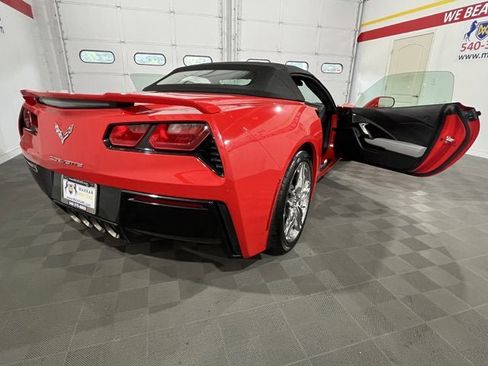 Used 2016 Chevrolet Corvette Stingray Convertible w/ 2LT Preferred Equipment Group image 15