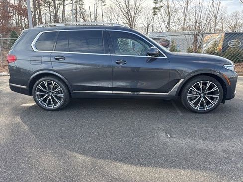 Used 2020 BMW X7 xDrive40i w/ Cold Weather Package image 4