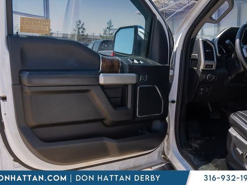 Used 2018 Ford F150 Lariat w/ Equipment Group 502A Luxury AWD/4WD image 16