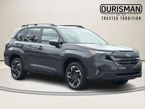 New 2026 Subaru Forester Premium AWD/4WD image 1