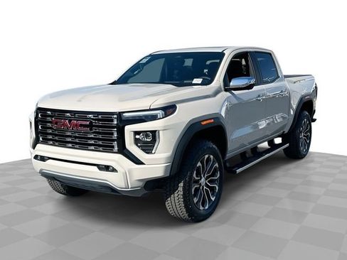 Used 2026 GMC Canyon Denali AWD/4WD image 1