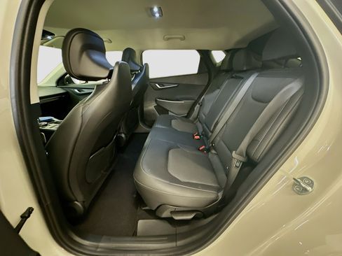 Used 2024 Kia EV6 Light image 28