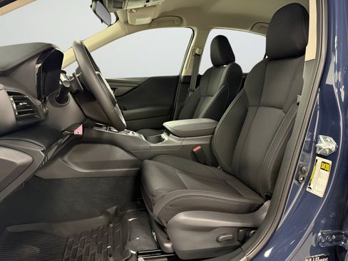 Used 2025 Subaru Legacy Premium AWD/4WD image 17
