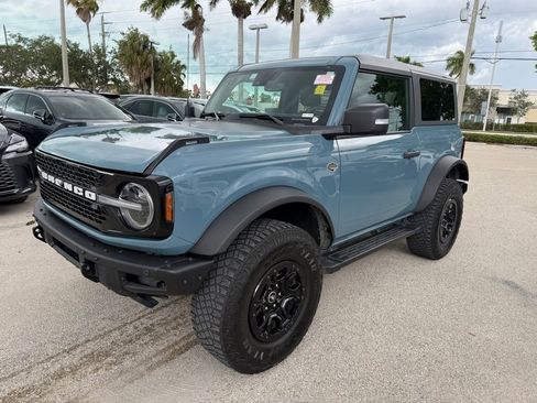 Used 2023 Ford Bronco Wildtrak AWD/4WD image 1