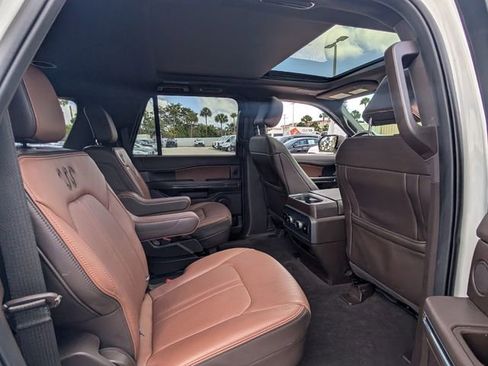 Certified 2022 Ford Expedition Max King Ranch image 16