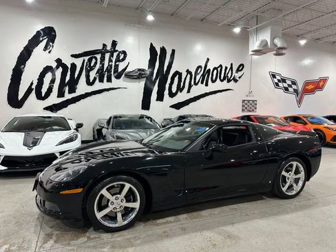 Used 2008 Chevrolet Corvette Coupe w/ Preferred Equipment Group RWD image 28