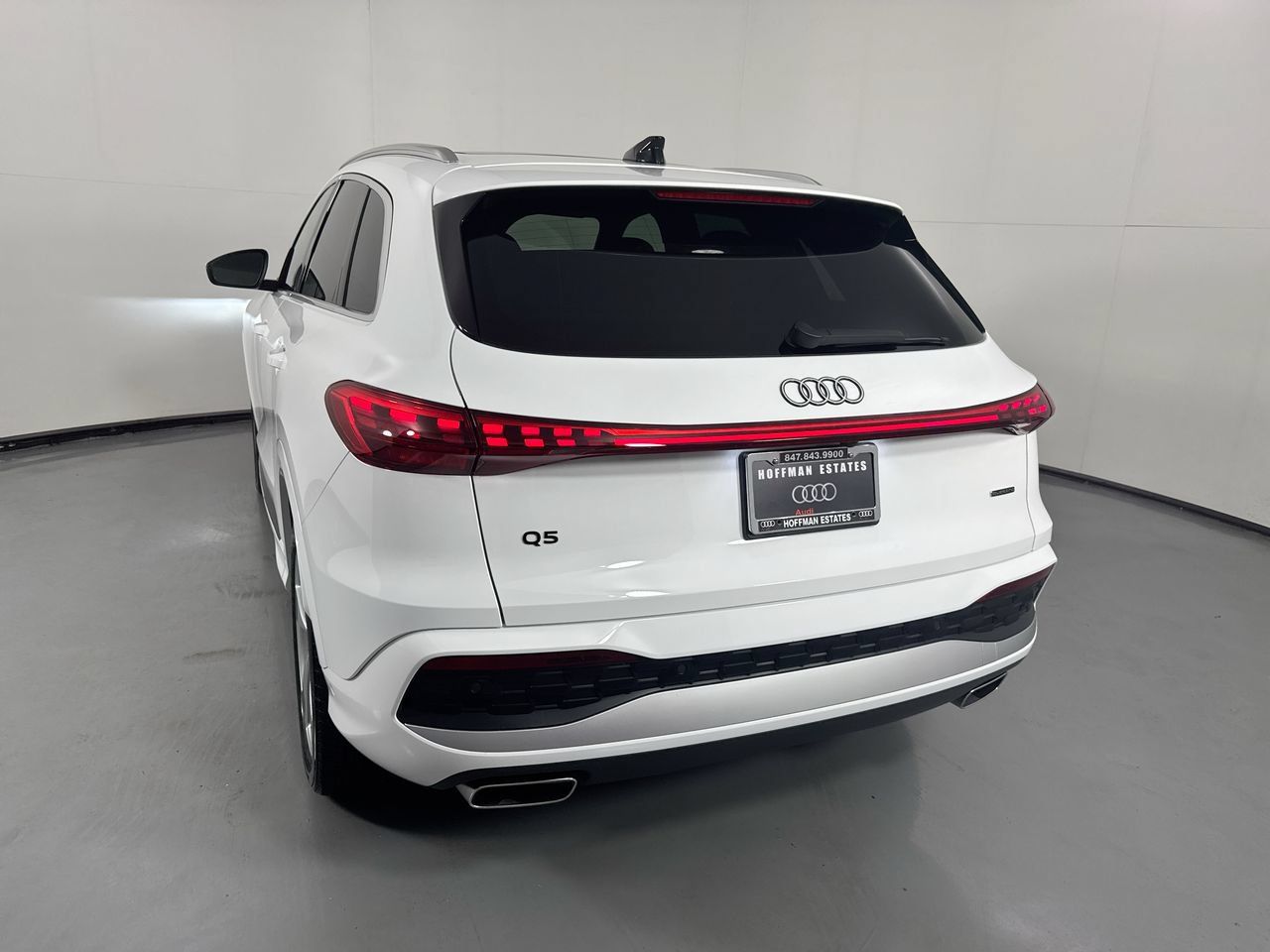 Used 2025 Audi Q5 Premium Plus w/ Premium Plus AWD/4WD image 31