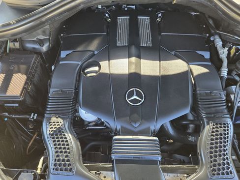 Certified 2017 Mercedes-Benz GLS 450 4MATIC image 32