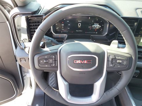 New 2026 GMC Sierra 1500 SLT w/ SLT Premium Plus Package image 25