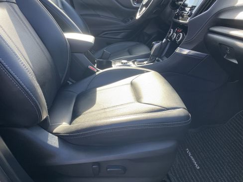 Certified 2022 Subaru Forester Touring w/ Popular Package #3 image 31