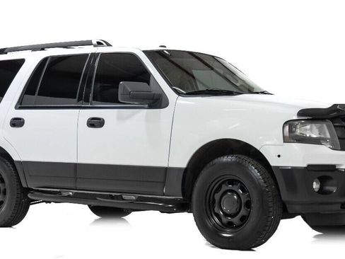 Used 2015 Ford Expedition XL image 1