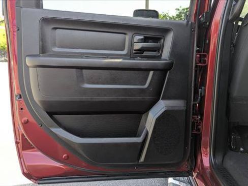 Used 2024 RAM 3500 Tradesman w/ Chrome Appearance Group AWD/4WD image 16