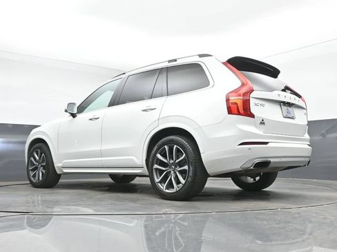 Used 2016 Volvo XC90 T6 Momentum w/ Momentum Plus Package AWD/4WD image 16