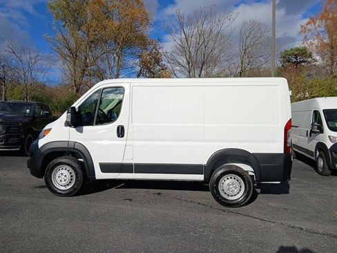 New 2026 RAM ProMaster 1500 w/ Convenience Group image 3