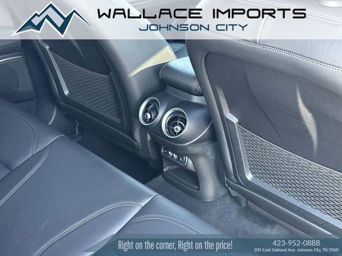 Used 2023 Alfa Romeo Stelvio Ti image 43