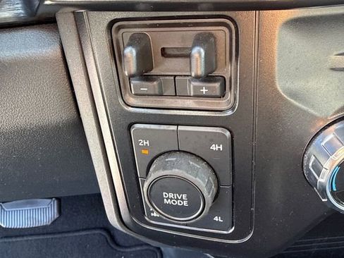Used 2025 Ford F350 Lariat w/ Camper Package image 23