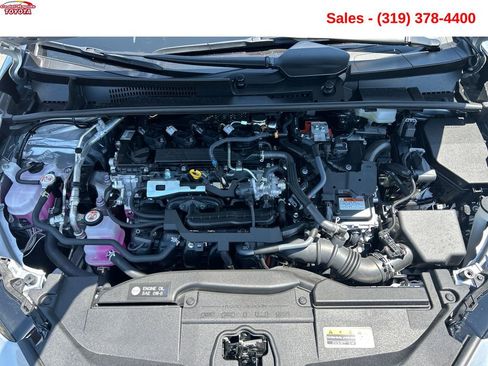 Used 2026 Toyota Prius LE FWD image 19