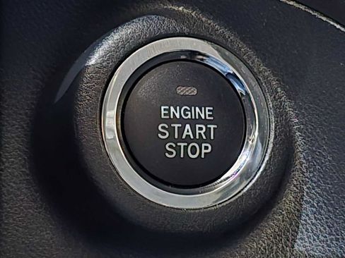 Used 2022 Subaru Forester Limited AWD/4WD image 20