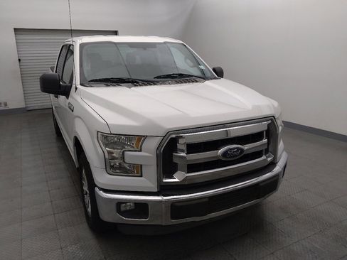 Used 2015 Ford F150 XLT image 14
