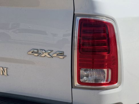 Used 2018 RAM 3500 Laramie Longhorn w/ Longhorn Southfork Package AWD/4WD image 13