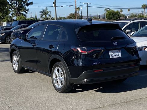 Used 2025 Honda HR-V LX image 4