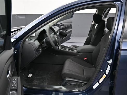 New 2025 Honda Accord SE image 6