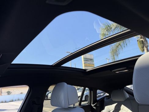 Used 2023 BMW X6 M50i w/ Parking Assistance Package image 22