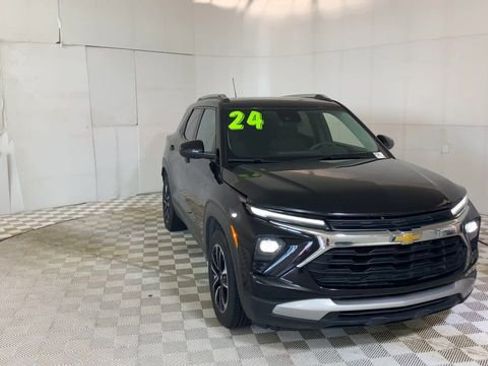 Used 2024 Chevrolet TrailBlazer LT FWD image 5