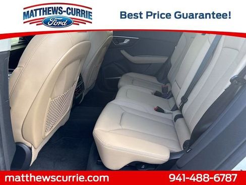 Used 2025 Audi Q8 Premium Plus image 12